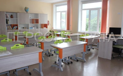 Парта двухместная Де Гласси Н (рост 3-5)  ЛДСП Бук/ Металл Серый+Красный