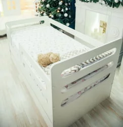 Кроватка-манеж Горизонтали с ящиком