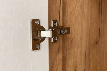 Шкаф трехдверный (зеркало) Адам MSA-05 дуб крафт золотой/белое дерево