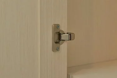 Модульный шкаф в гостиную Марлен 481 Кремовый белый Патина