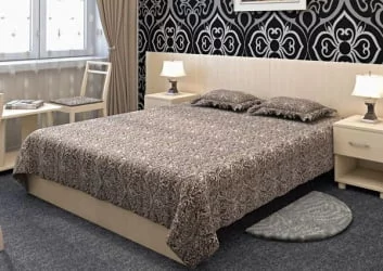 Тумба с полкой и бортиком LIGHT С-Т-40 Клен