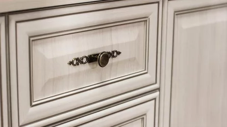 Комод в гостиную Габриэлла 06.65 Вудлайн кремовый Аруша венге