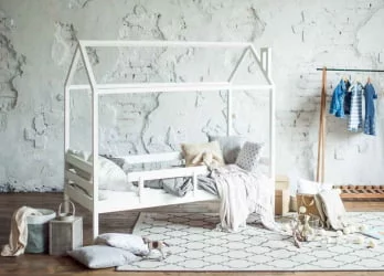 Кровать-домик RooRoom кд-11 с бортиком Белая