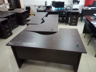 Стол эргономичный правый TRD29625301 Темный дуб