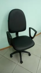 Кресло компьютерное Бюрократ CH-1300N/OR-16 Черный Престиж