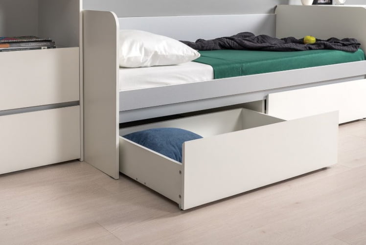 Молодежная Торонто