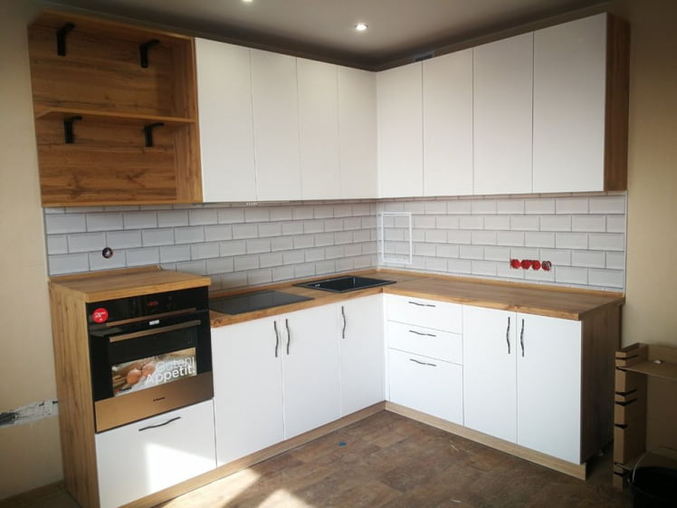 Глянцевый фартук (КОМПОЗИТ) KM 10 Белый_1