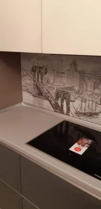 Глянцевый фартук (КОМПОЗИТ) KM 48_4