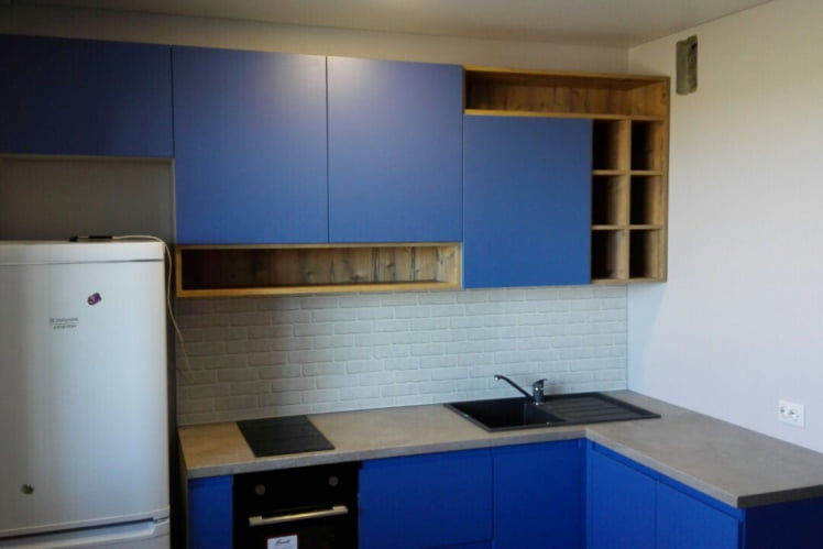 Глянцевый фартук (КОМПОЗИТ) КМ 04 / KM_2