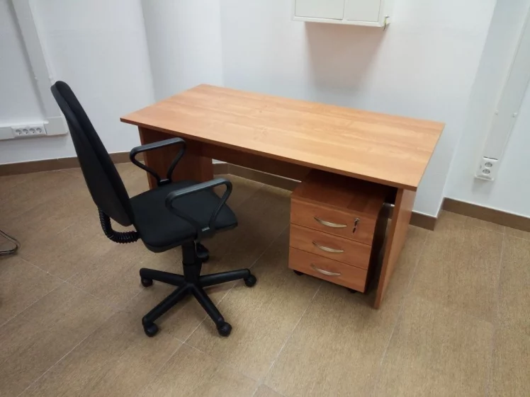 Стол рабочий Альфа 61.10_1