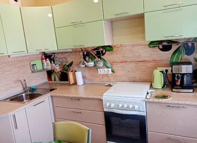 Глянцевый фартук (КОМПОЗИТ) KM 52_2