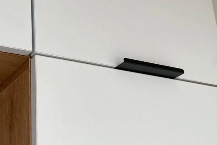 Антресоль трехдверная Бери МПР-026 Дуб крафт золотой/белое дерево / MPR-026_6