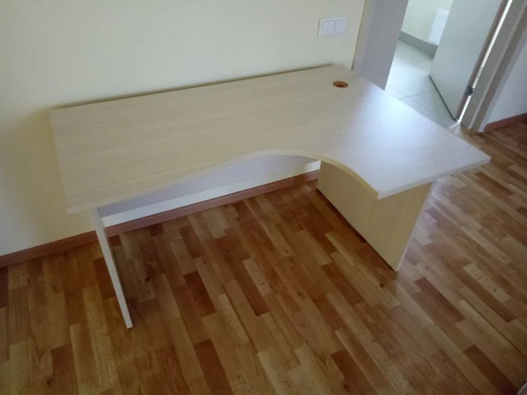 Стол эргономичный правый Альфа 63.61 Дуб кобург_3