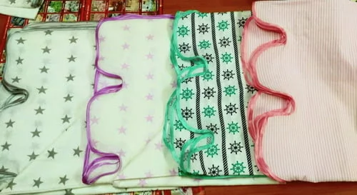 Балдахин для кроватки белые сердца на сером_1