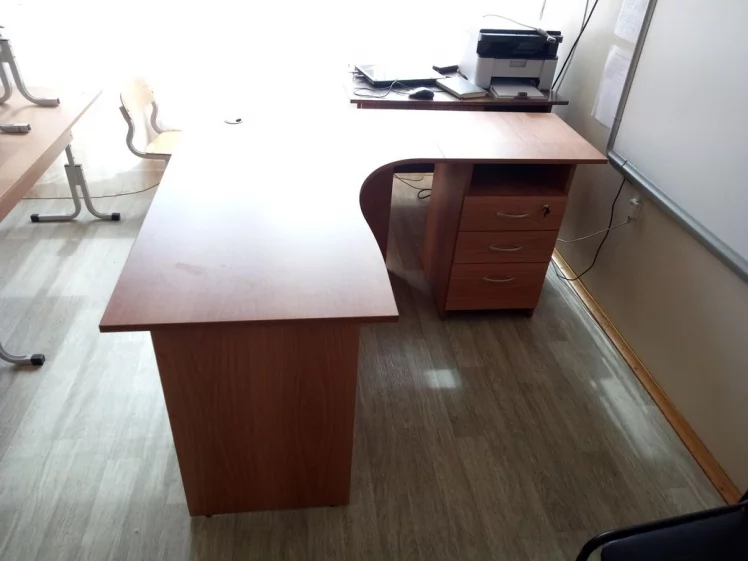 Тумба приставная с замком 42.58_1